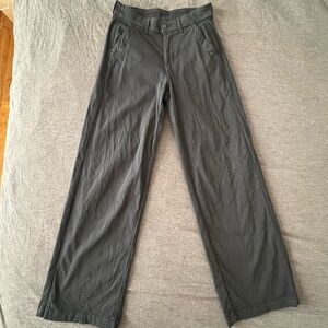 AE Stretch Super High-Waisted Trouser - Size 4